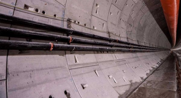 Betonszerkezetek repedéseinek javítása poliuretán gyantákkal